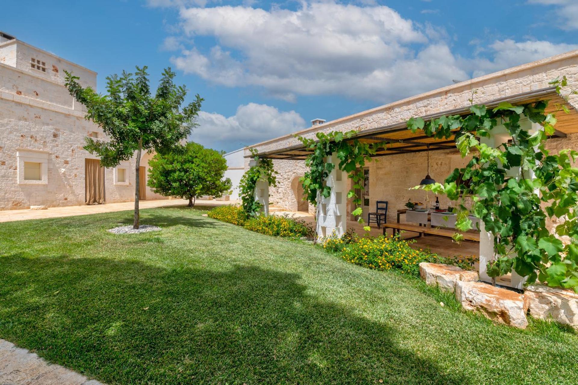 Trulli Di Mezza Villa Cisternino Eksteriør billede